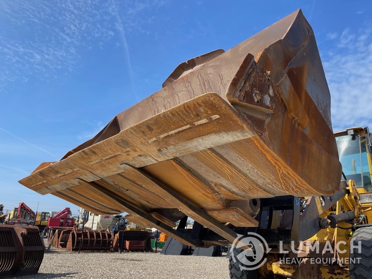 Volvo L120 Loading bucket 290cm Pinon connection Lumach