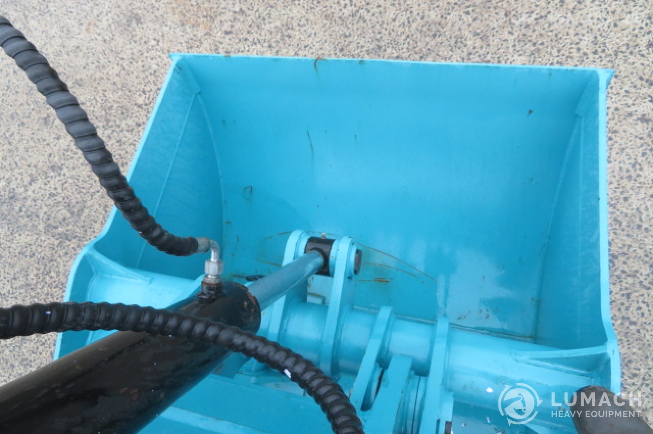 sand bucket with water hose