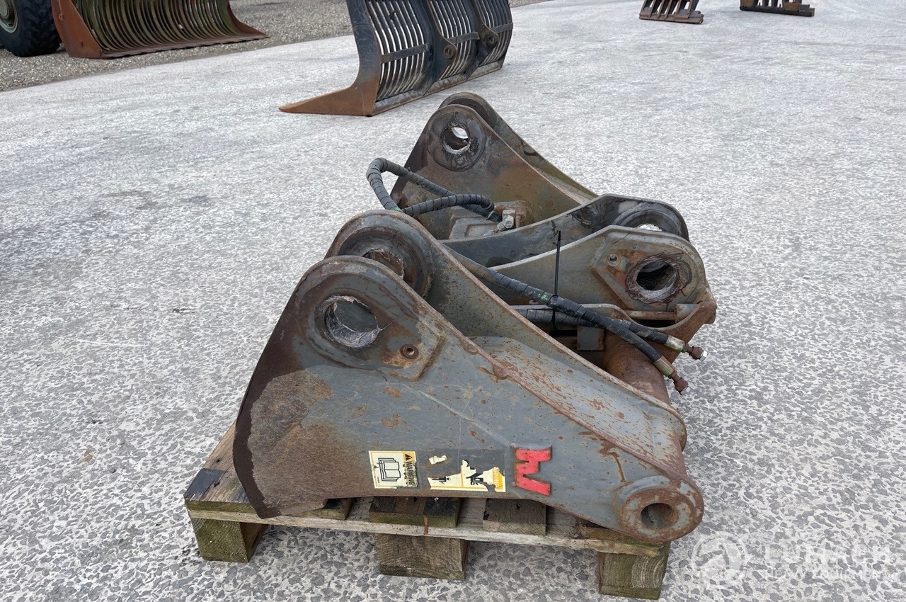 Verachtert quick coupler (Volvo L90 Verachtert connection) Lumach